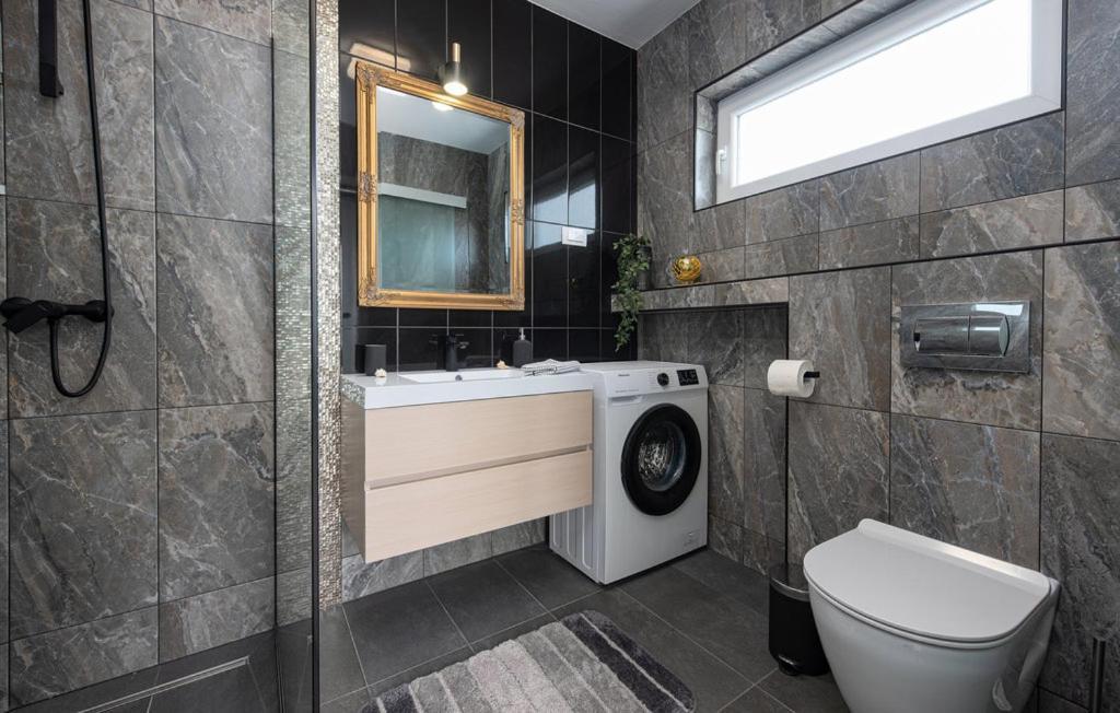 Luxurioeses Penthouse Welle Mit Whirlpool, Grill Und Meerblick Vir Εξωτερικό φωτογραφία