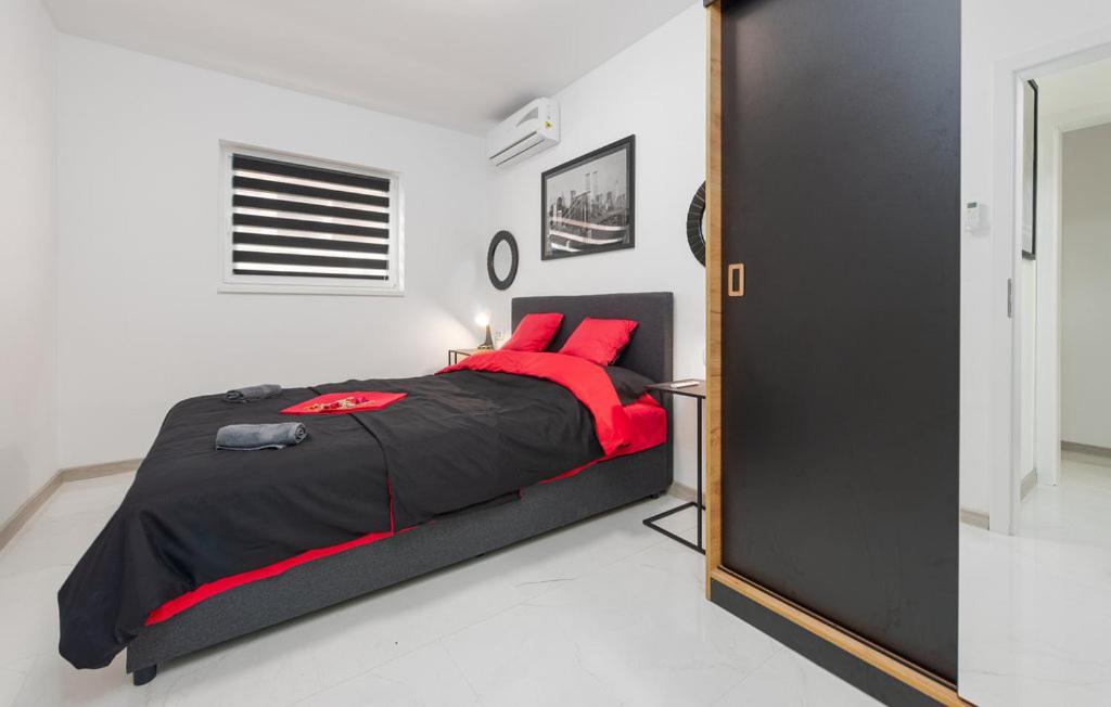Luxurioeses Penthouse Welle Mit Whirlpool, Grill Und Meerblick Vir Εξωτερικό φωτογραφία