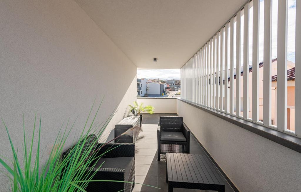 Luxurioeses Penthouse Welle Mit Whirlpool, Grill Und Meerblick Vir Εξωτερικό φωτογραφία