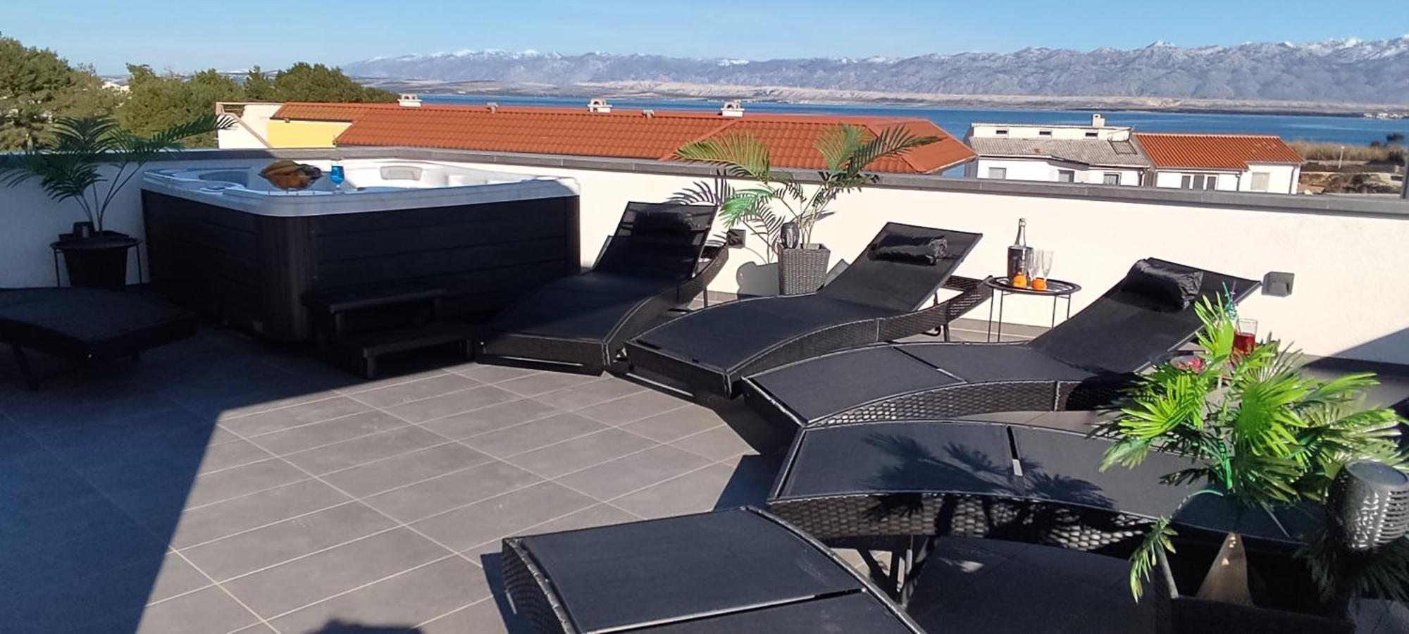 Luxurioeses Penthouse Welle Mit Whirlpool, Grill Und Meerblick Vir Εξωτερικό φωτογραφία